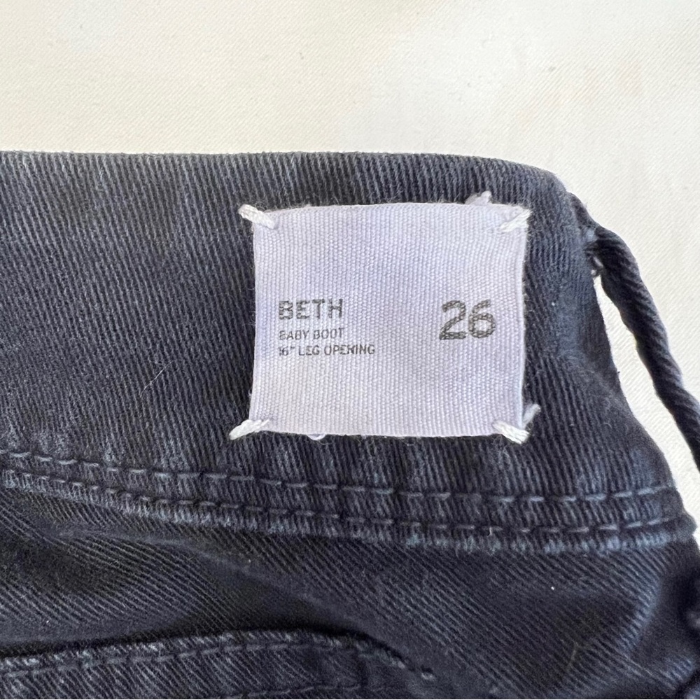 Hudson Beth Dark Blue Wash Baby Bootcut Flared Jean Jeans 26 S - Picture 9 of 13